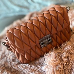 Badgley Mischka Messenger bag